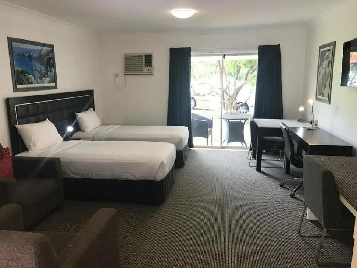 ***  Carseldine Palms Motel Brisbane Australia